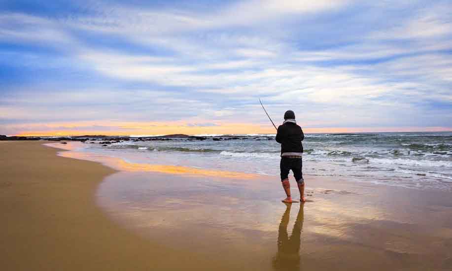 Where to Cast When Surf Fishing